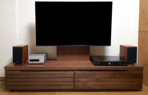テレビボード